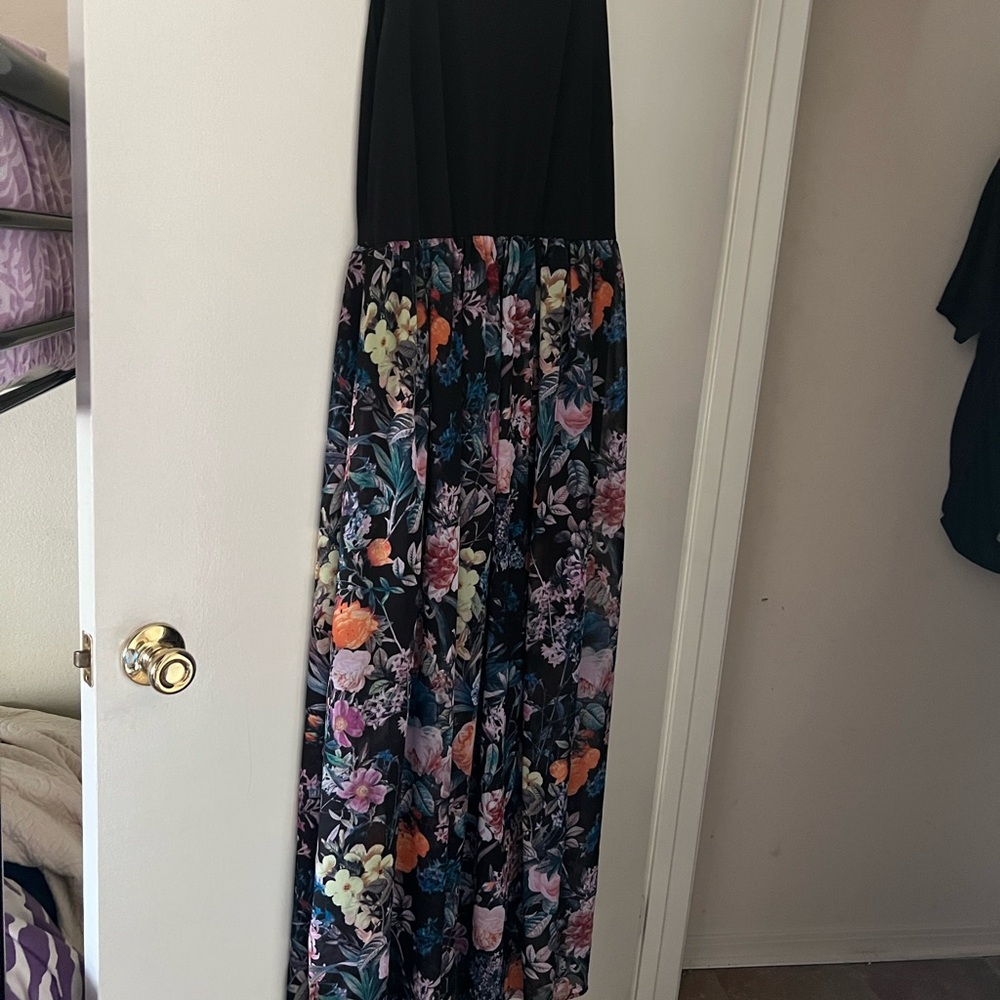 ECI Black and Multicolor Floral Midi Dress